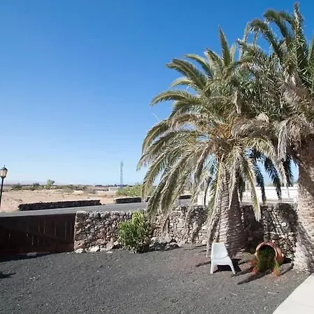 Luna, El Roque, El Cotillo Villa *